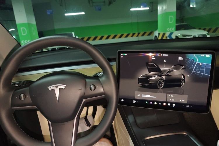 Used Tesla Model Y 2022 Revised Version Rear-Wheel Drive Instrument Cluster