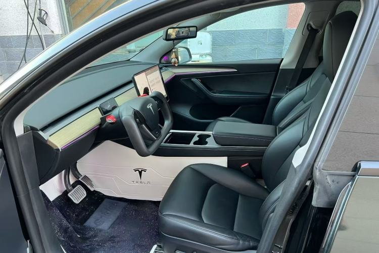 Used Tesla Model Y 2022 Revised Version Rear-Wheel Drive Interior 1