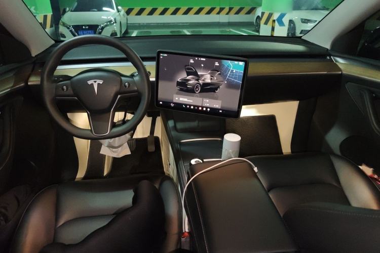 Used Tesla Model Y 2022 Revised Version Rear-Wheel Drive Interior 2