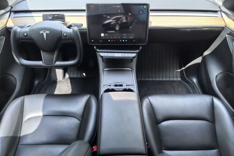 Used Tesla Model Y 2022 Revised Version Rear-Wheel Drive Interior 4