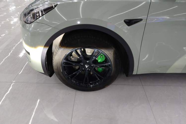 Used Tesla Model Y 2022 Revised Version Rear-Wheel Drive Left Front Wheel Hub