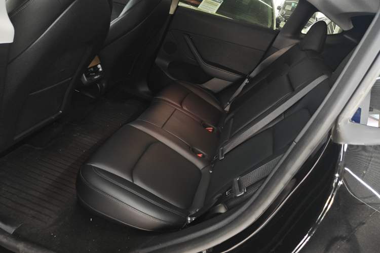 Used Tesla Model Y 2022 Revised Version Rear-Wheel Drive Left Rear Seat