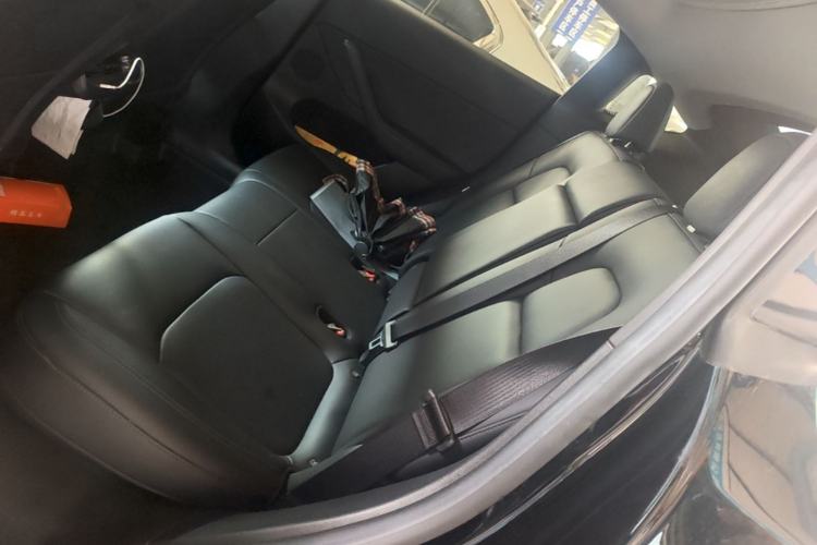 Used Tesla Model Y 2022 Revised Version Rear-Wheel Drive Left Rear Seat