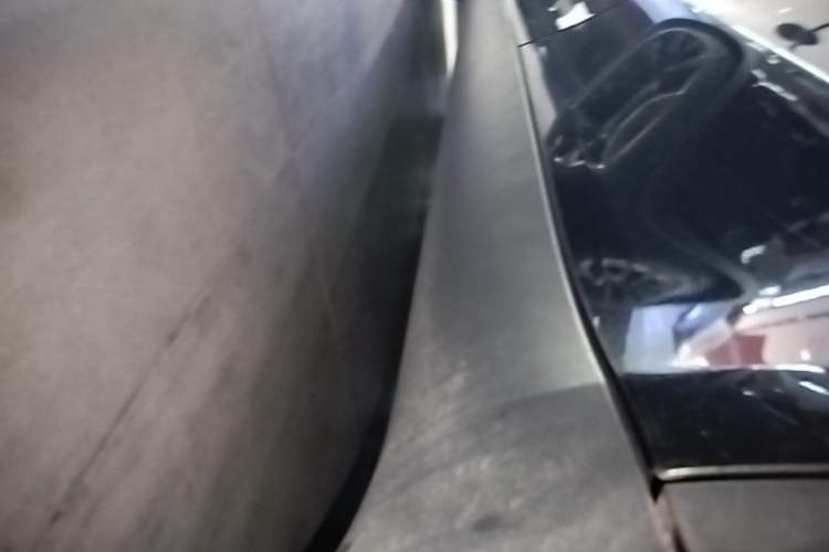 Used Tesla Model Y 2022 Revised Version Rear-Wheel Drive Left Side Sill