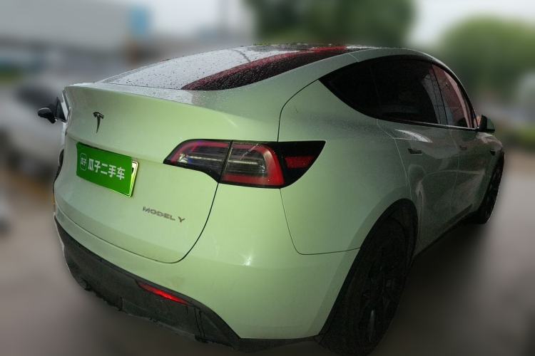 Used Tesla Model Y 2022 Rear-Wheel-Drive Version Rear Right 45 Deg