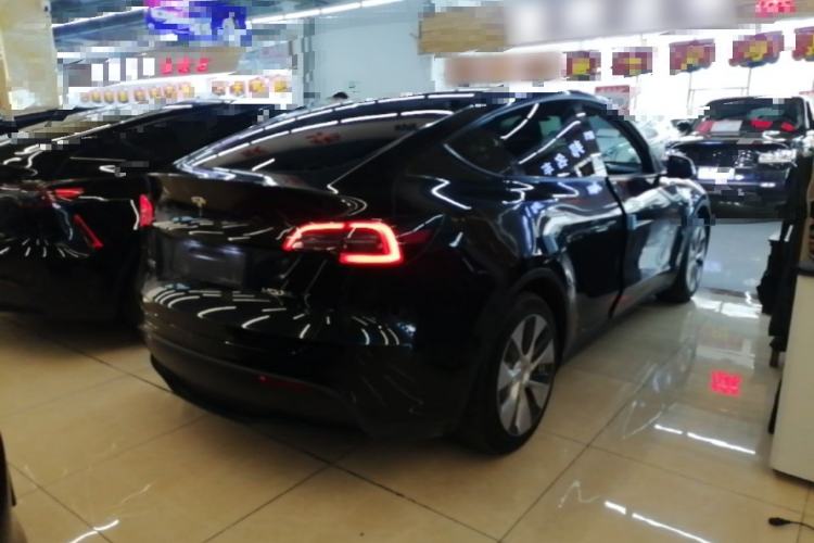 Used Tesla Model Y 2022 Rear-Wheel-Drive Version Rear Right 45 Deg