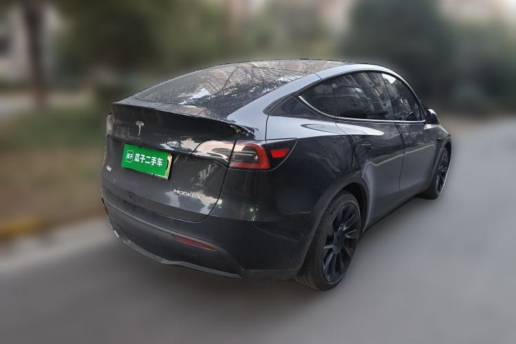 Used Tesla Model Y 2022 Rear-Wheel-Drive Version Rear Right 45 Deg