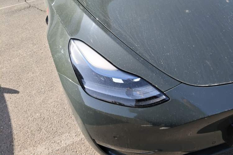 Used Tesla Model Y 2022 Performance High-Performance All-Wheel-Drive Version Right Front Headlight