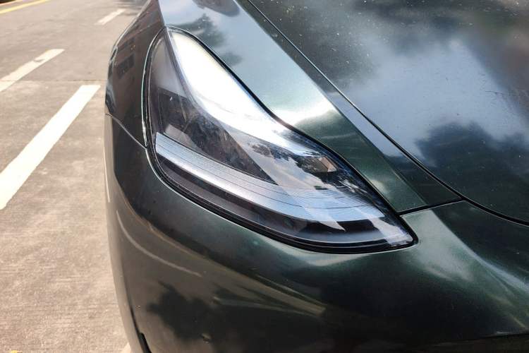 Used Tesla Model Y 2022 Revised Version Rear-Wheel Drive Right Front Headlight