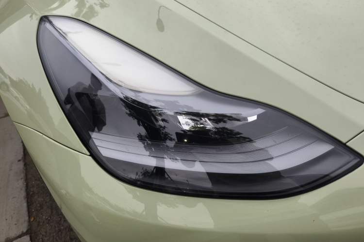 Used Tesla Model Y 2022 Revised Version Rear-Wheel Drive Right Front Headlight