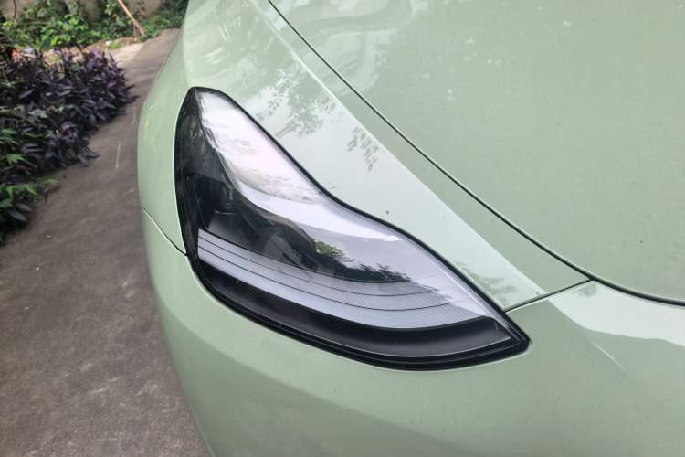 Used Tesla Model Y 2022 Rear-Wheel-Drive Version Right Front Headlight