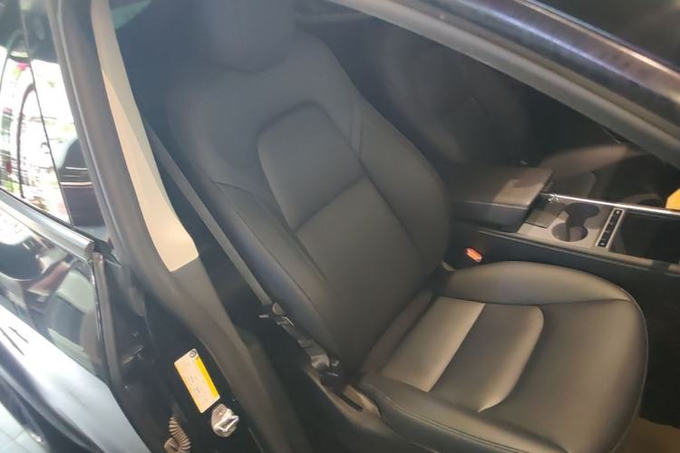 Used Tesla Model Y 2022 Revised Version Rear-Wheel Drive Right Front Seat