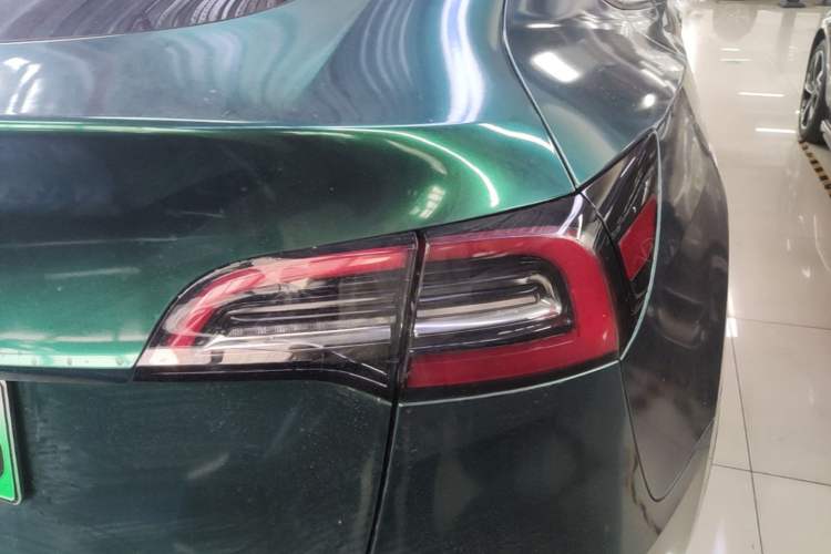 Used Tesla Model Y 2022 Revised Version Rear-Wheel Drive Right Rear Taillight