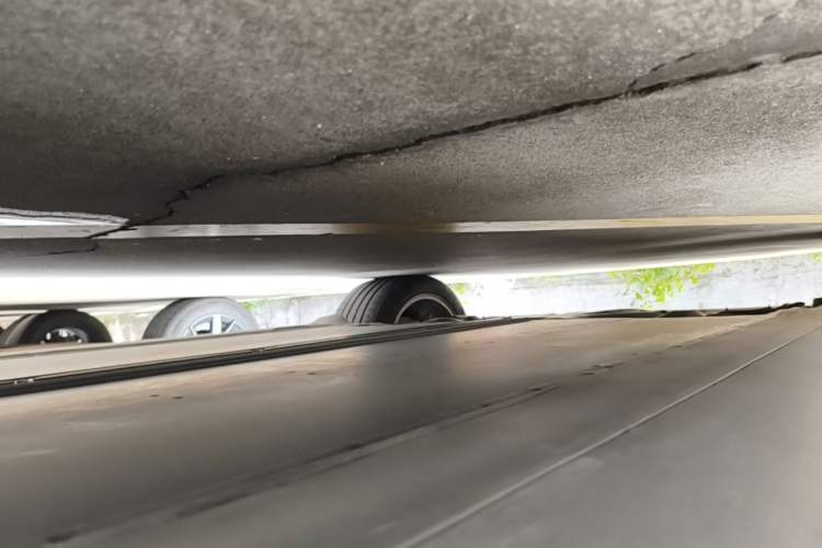 Used Tesla Model Y 2022 Revised Version Rear-Wheel Drive Right Side Sill