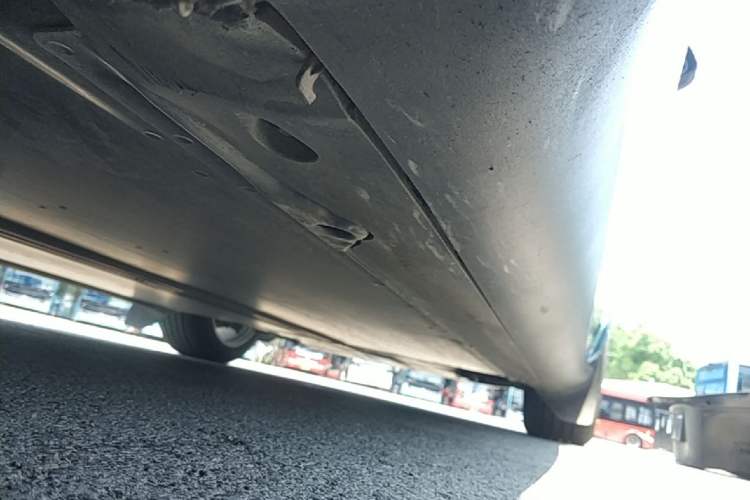 Used Tesla Model Y 2022 Revised Version Rear-Wheel Drive Right Side Sill