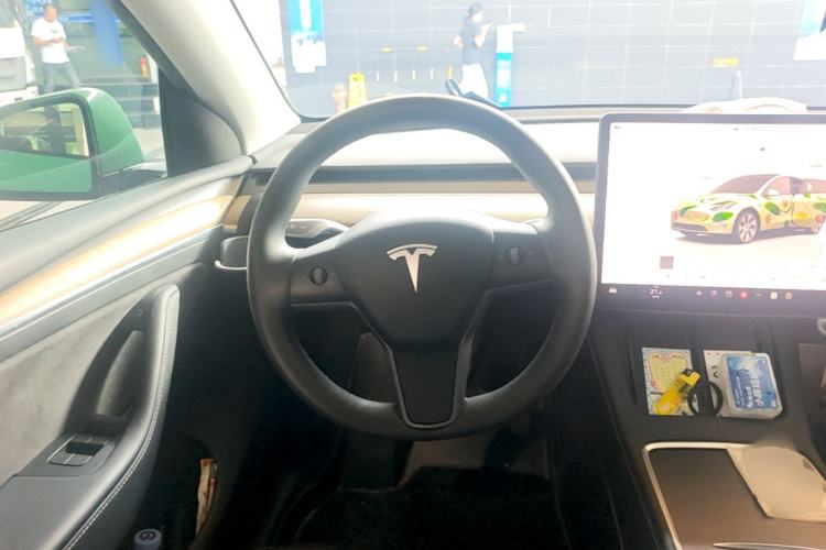 Used Tesla Model Y 2022 Revised Version Rear-Wheel Drive Steering Wheel