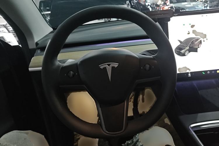 Used Tesla Model Y 2022 Revised Version Rear-Wheel Drive Steering Wheel