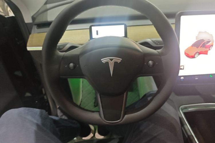 Used Tesla Model Y 2022 Revised Version Rear-Wheel Drive Steering Wheel