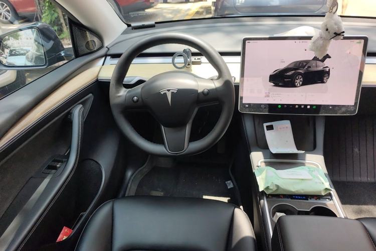 Used Tesla Model Y 2022 Revised Version Rear-Wheel Drive Steering Wheel