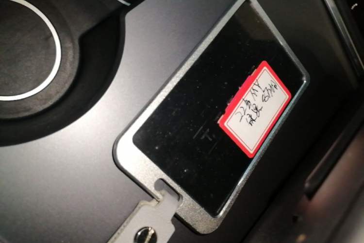 Used Tesla Model Y 2022 Rear-Wheel-Drive Version Vehicle Key