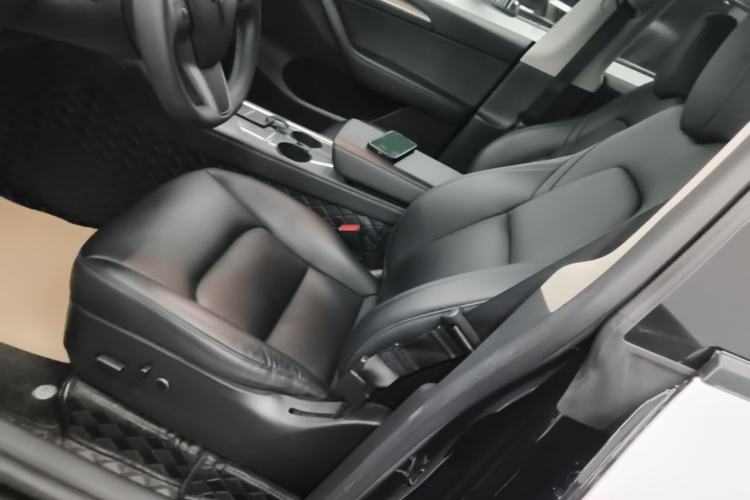 Used Tesla Model Y 2022 Revised Version Rear-Wheel Drive Left Front Seat