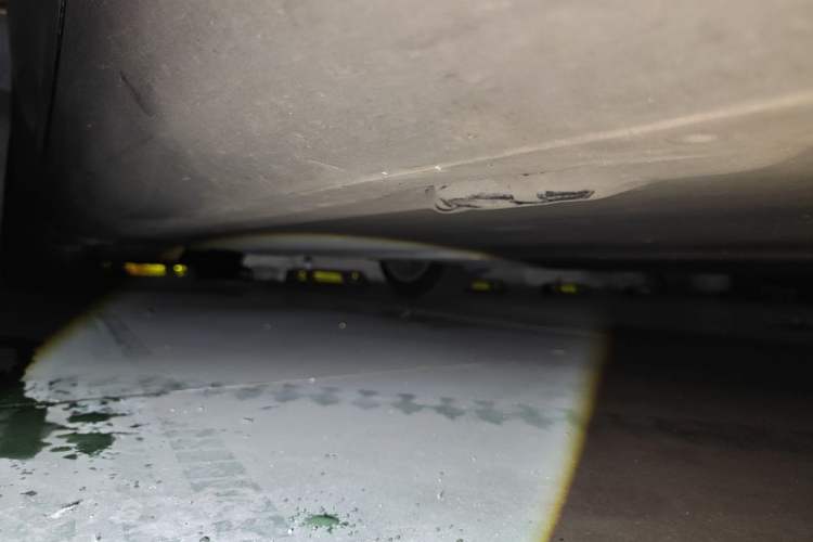 Used Tesla Model Y 2022 Rear-Wheel-Drive Version Chassis Front Right