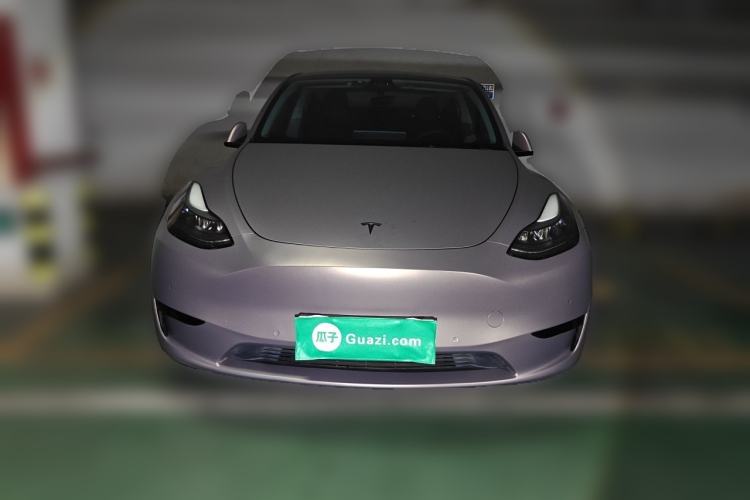 Used Tesla Model Y 2022 Rear-Wheel-Drive Version Front