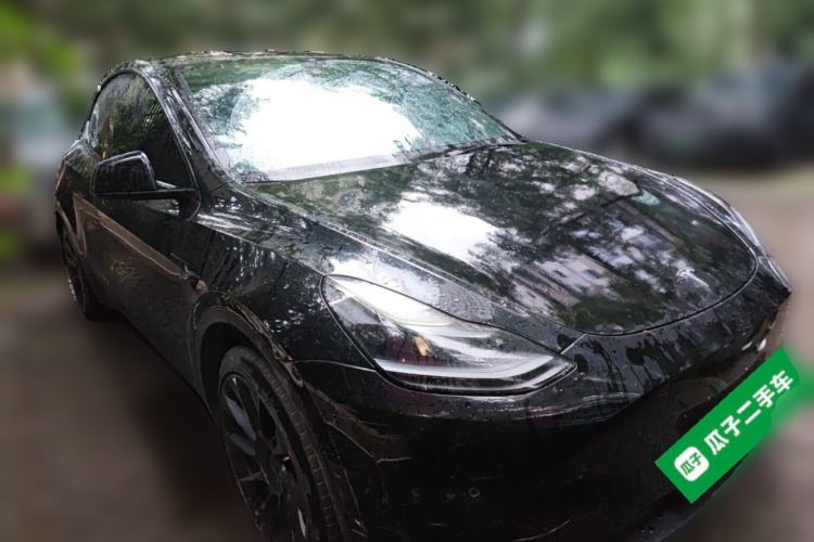 Used Tesla Model Y 2022 Rear-Wheel-Drive Version Front Right 45 Deg