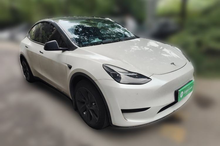 Used Tesla Model Y 2022 Revised Version Rear-Wheel Drive Front Right 45 Deg
