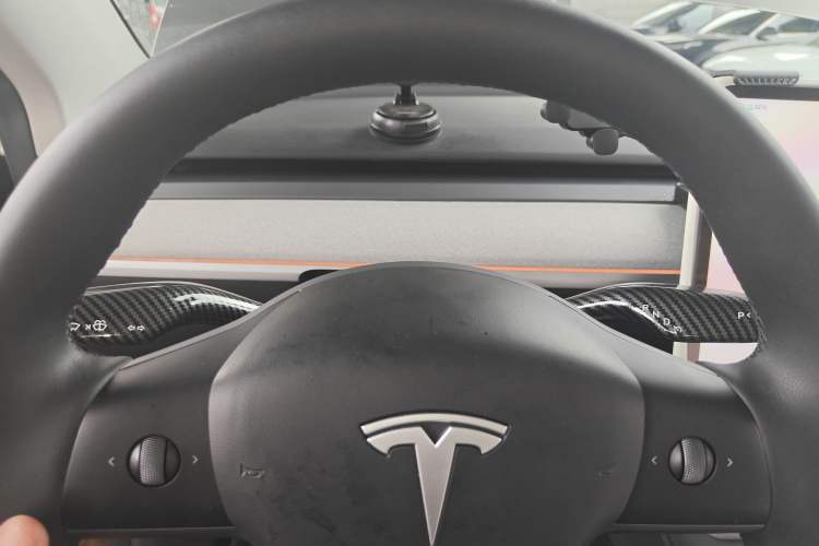 Used Tesla Model Y 2022 Revised Version Rear-Wheel Drive Instrument Cluster
