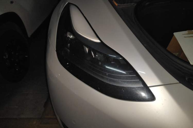 Used Tesla Model Y 2022 Revised Version Rear-Wheel Drive Right Front Headlight