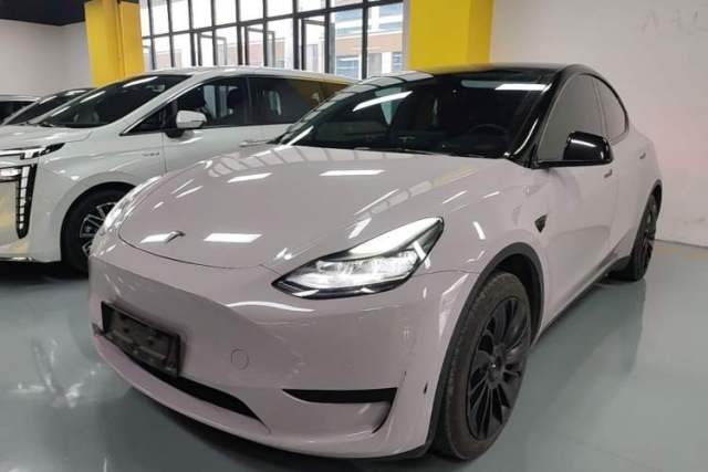 Tesla Model Y 2022 Revised Version Rear-Wheel Drive с пробегом