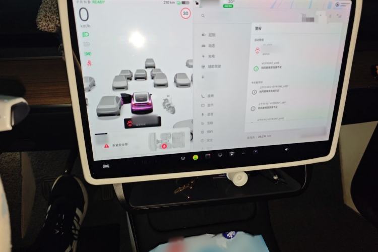 Used Tesla Model Y 2022 Revised Version Rear-Wheel Drive Audio And AC Panel