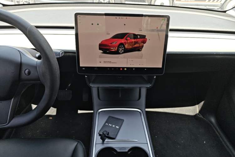 Used Tesla Model Y 2022 Revised Version Rear-Wheel Drive Audio And AC Panel
