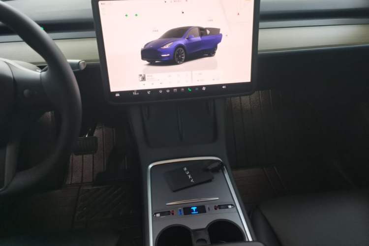 Used Tesla Model Y 2022 Revised Version Rear-Wheel Drive Audio And AC Panel