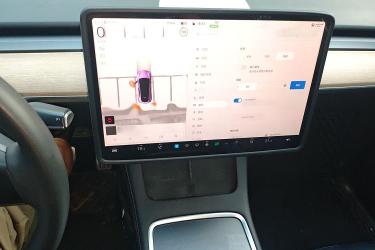 Used Tesla Model Y 2022 Performance High-Performance All-Wheel-Drive Version Audio And AC Panel