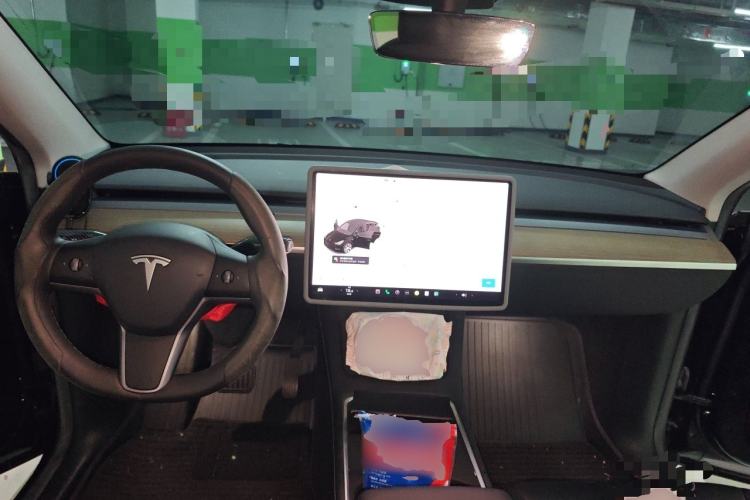 Used Tesla Model Y 2022 Rear-Wheel-Drive Version Center Console