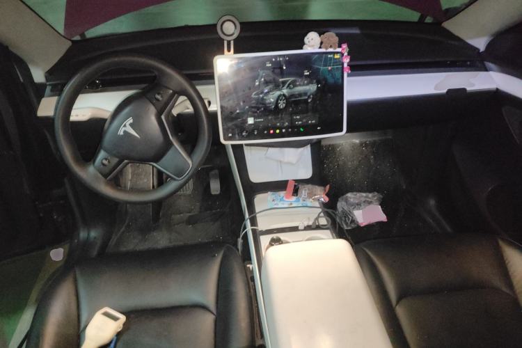 Used Tesla Model Y 2022 Revised Version Rear-Wheel Drive Center Console