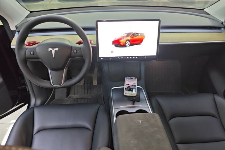 Used Tesla Model Y 2022 Revised Version Rear-Wheel Drive Center Console