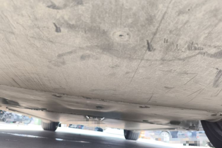 Used Tesla Model Y 2022 Long-Range All-Wheel-Drive Version Chassis Front