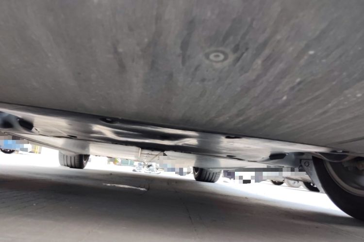 Used Tesla Model Y 2022 Rear-Wheel-Drive Version Chassis Front