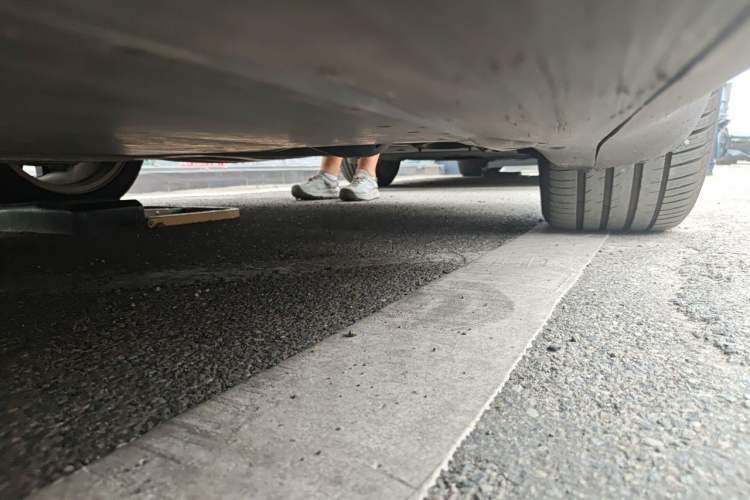 Used Tesla Model Y 2022 Rear-Wheel-Drive Version Chassis Rear Left