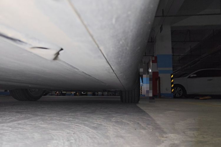 Used Tesla Model Y 2022 Rear-Wheel-Drive Version Chassis Rear Right