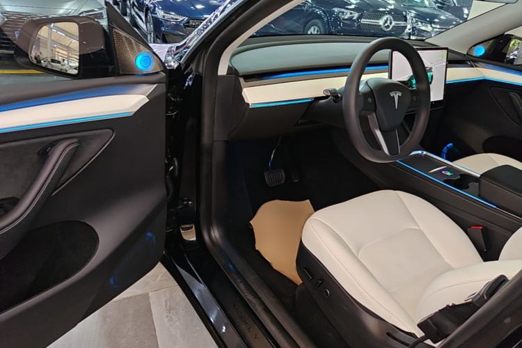 Used Tesla Model Y 2022 Revised Version Rear-Wheel Drive Driver Seat