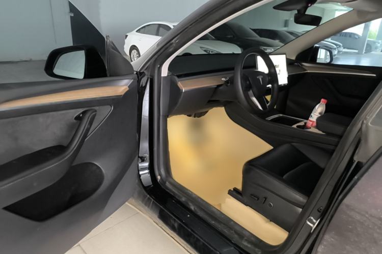 Used Tesla Model Y 2022 Rear-Wheel-Drive Version Driver Seat