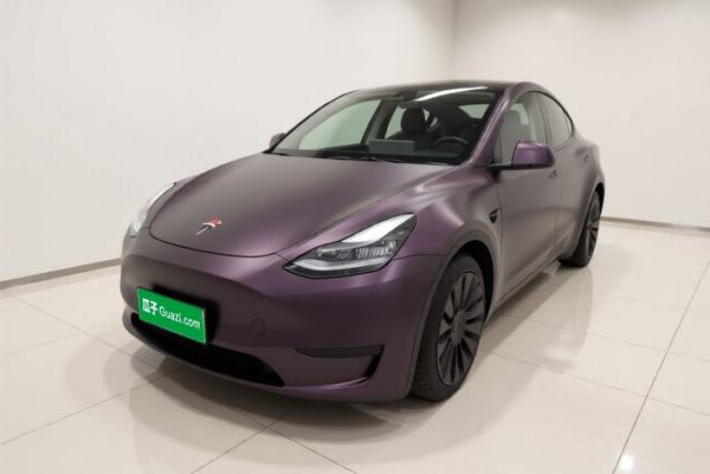 Tesla Model Y 2022 Rear-Wheel-Drive Version с пробегом