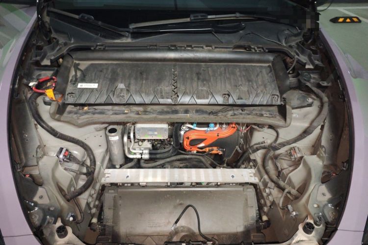 Used Tesla Model Y 2022 Rear-Wheel-Drive Version Engine Bay
