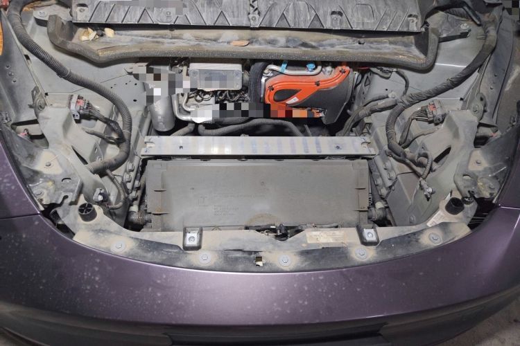 Used Tesla Model Y 2022 Rear-Wheel-Drive Version Engine Bay