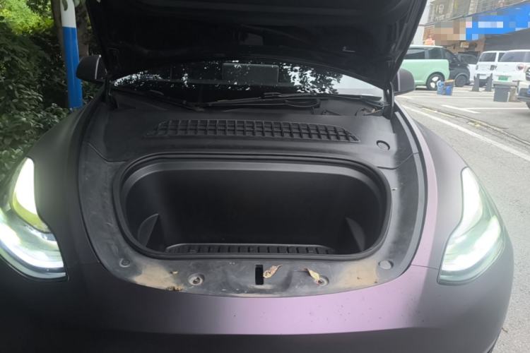 Used Tesla Model Y 2022 Rear-Wheel-Drive Version Engine Bay
