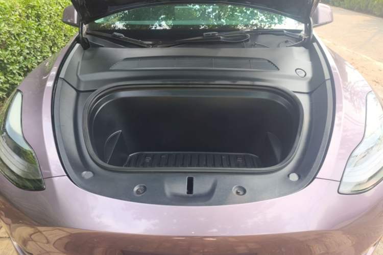 Used Tesla Model Y 2022 Revised Version Rear-Wheel Drive Engine Bay